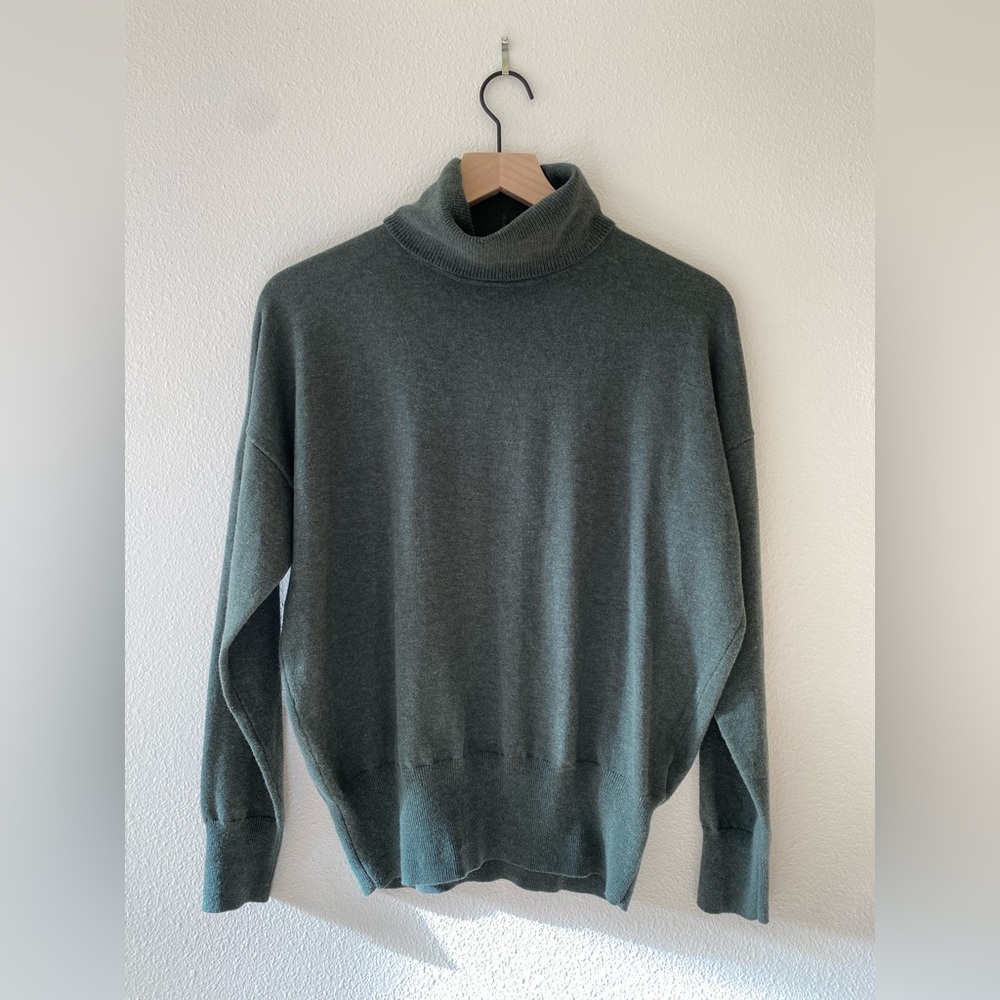 Madewell forest green turtleneck